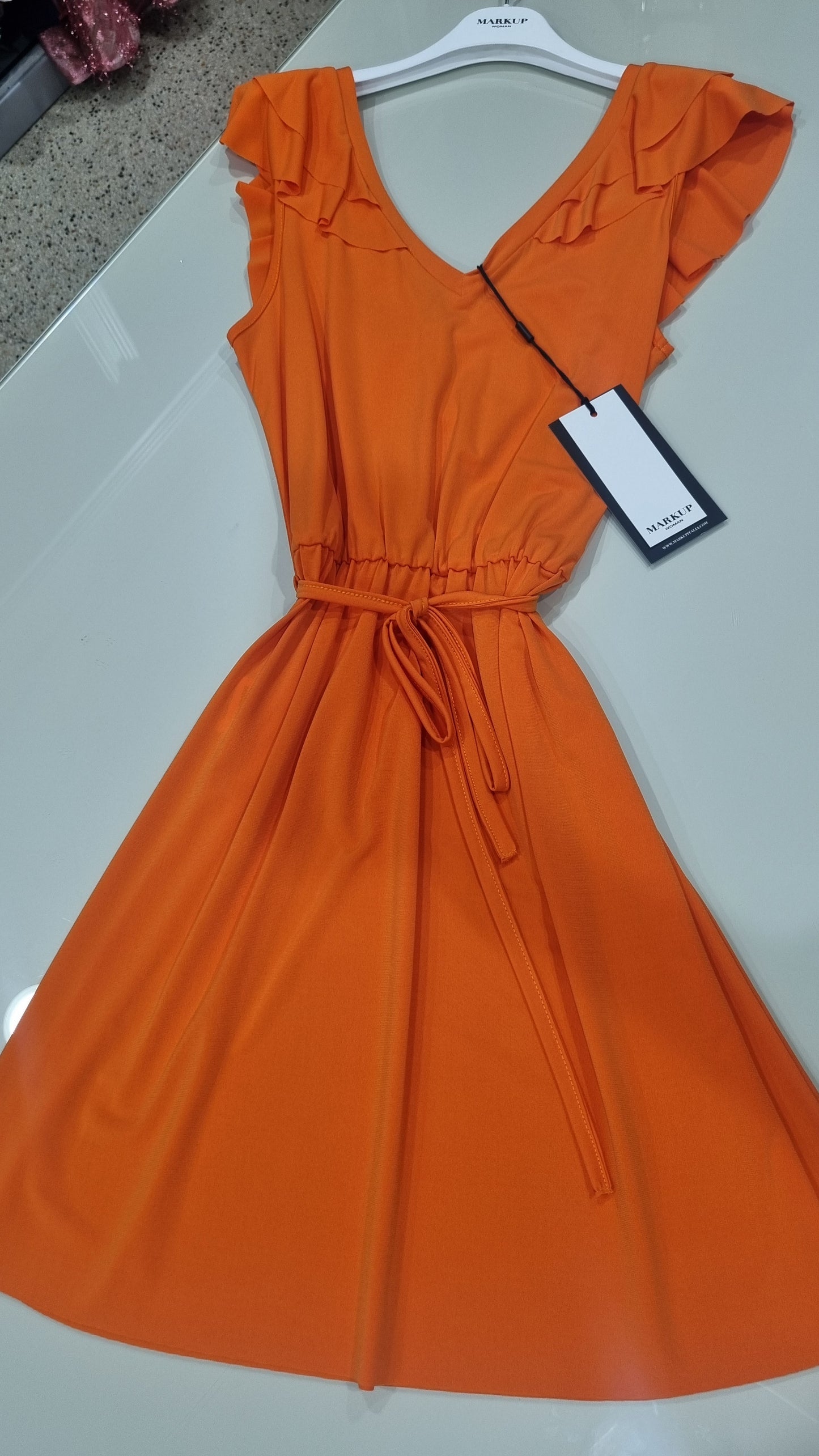 MARKUP Abito corto in jersey con cinta