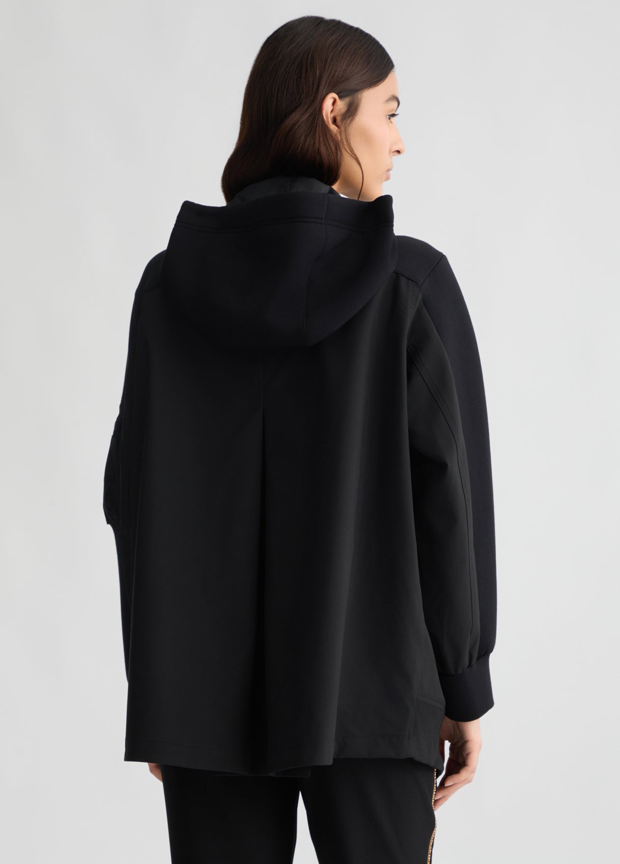 LIU JO Giubbotto donna in neoprene nero over con inserti in cotone