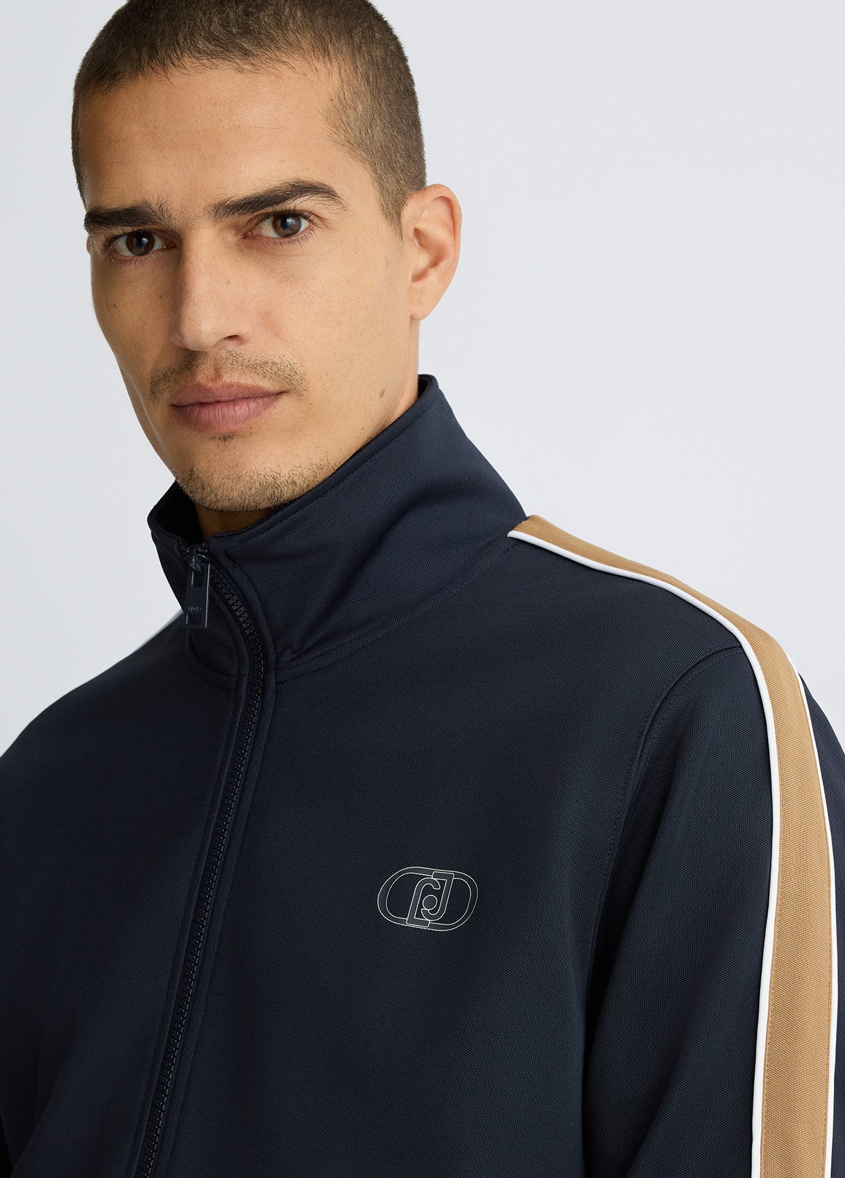 LIU JO Felpa da uomo in acetato blu con banda laterale sulle maniche in contrasto beige QA5133