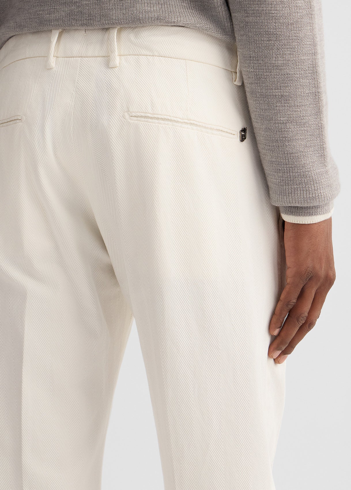 LIU JO Pantaloni chino uomo in tessuto rescato diagonale