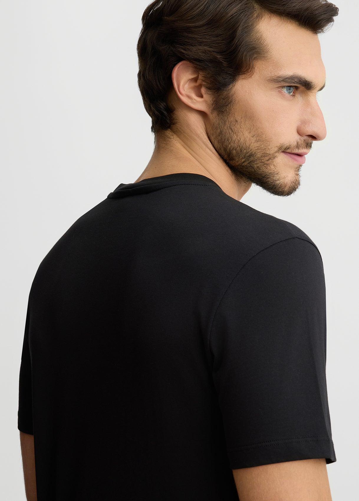 LIIU JO T-Shirt uomo maniche corte girocollo con logo piccolo gommato tono su tono