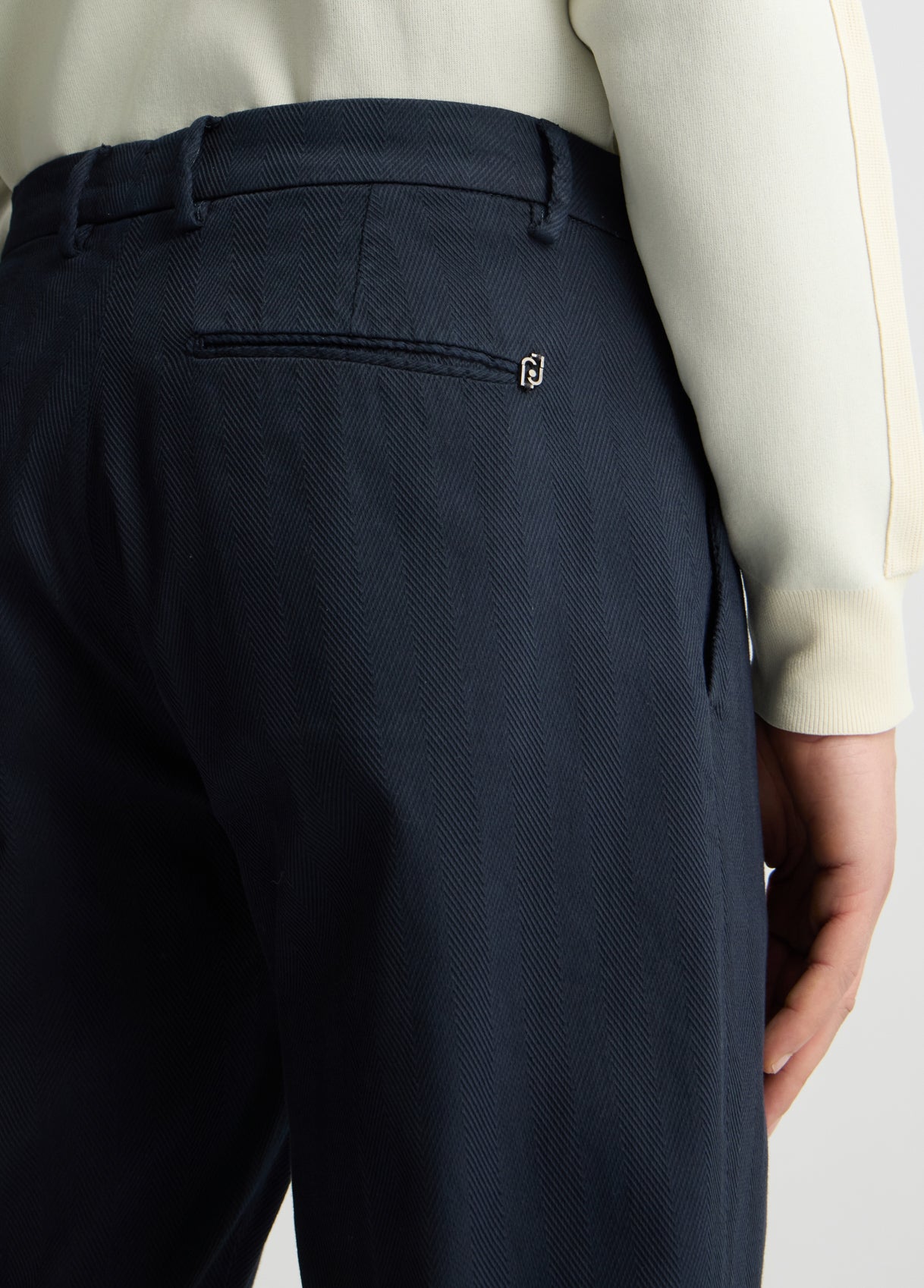 LIU JO Pantaloni chino uomo in tessuto rescato diagonale