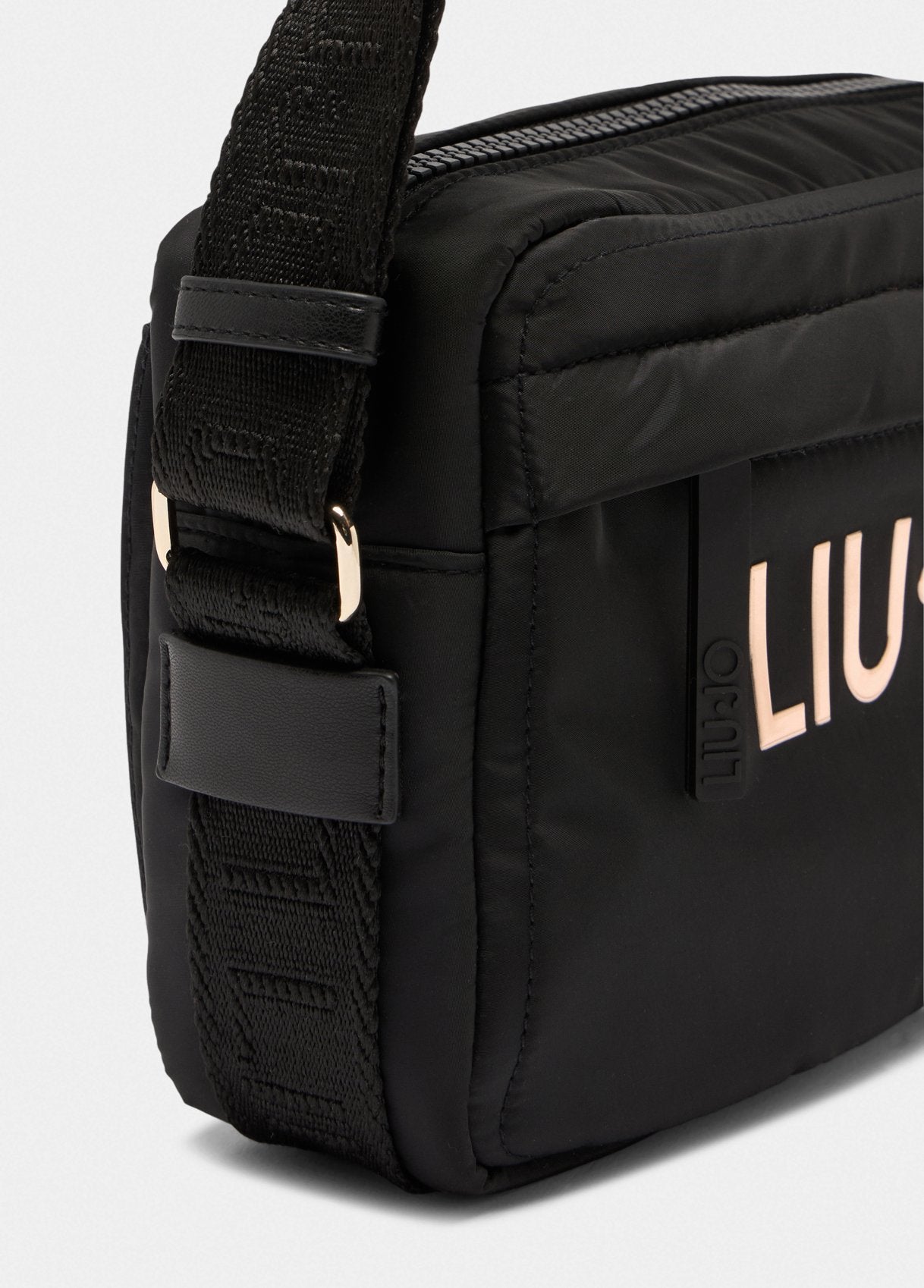 LIU JO Borsa a tracolla in nylon con logo metallico TF5083