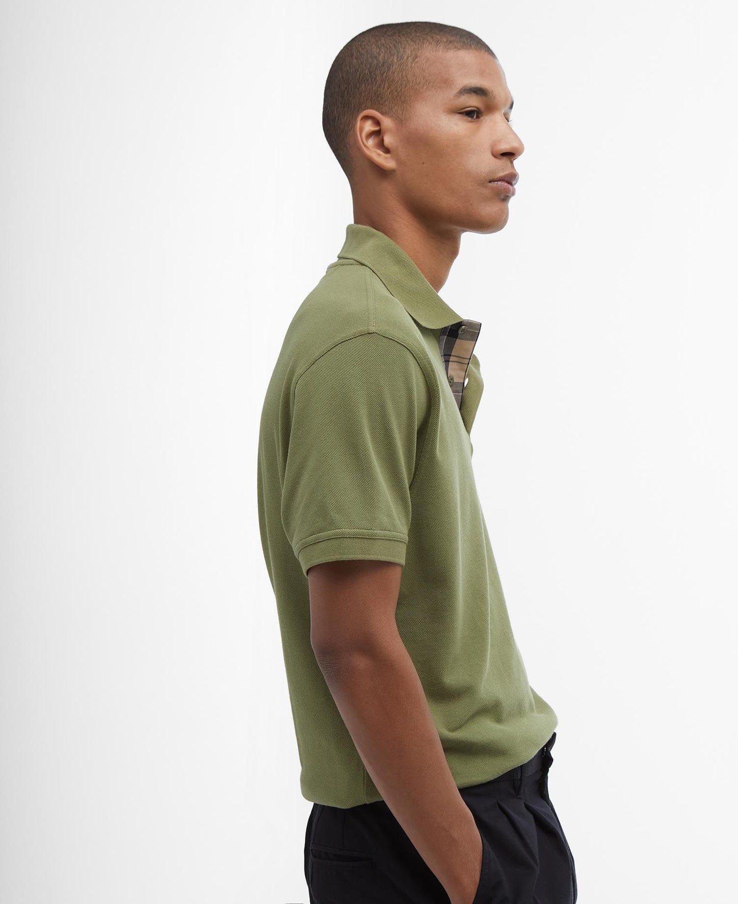 BARBOUR Polo uomo maniche corte in piquè con inserti tartan sotto ai bottoni e collo