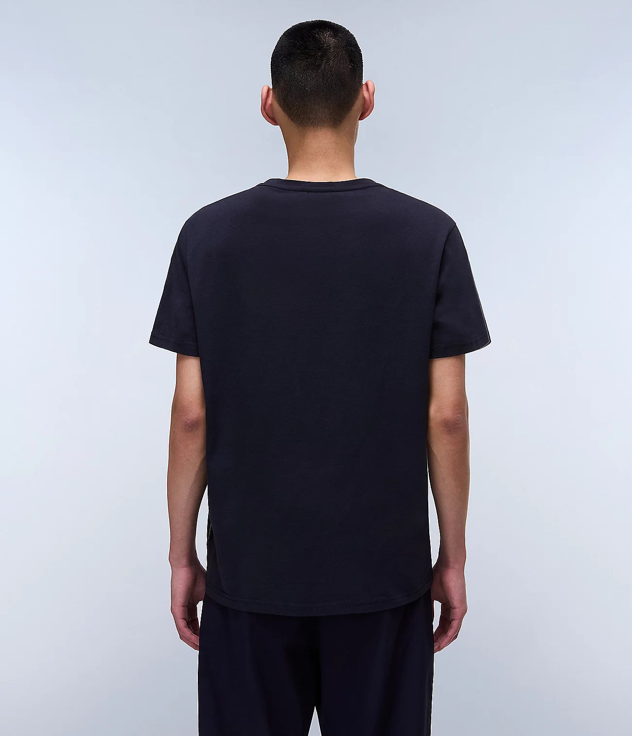 NAPAPIJRI T-Shirt girocollo maniche corte con bandierina ricamata sul petto SALIS SS SUM