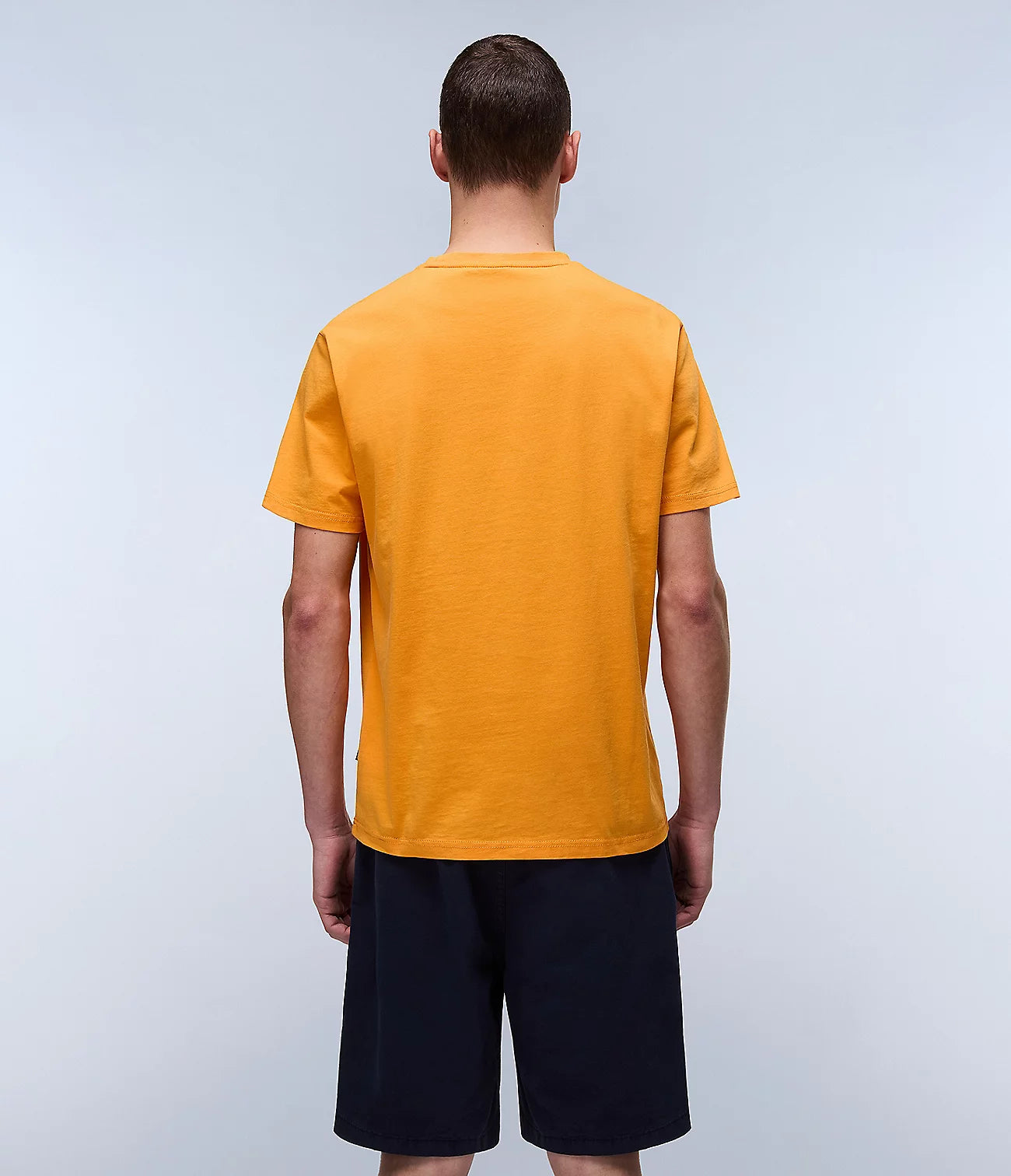NAPAPIJRI T-Shirt girocollo maniche corte con bandierina ricamata sul petto SALIS SS SUM