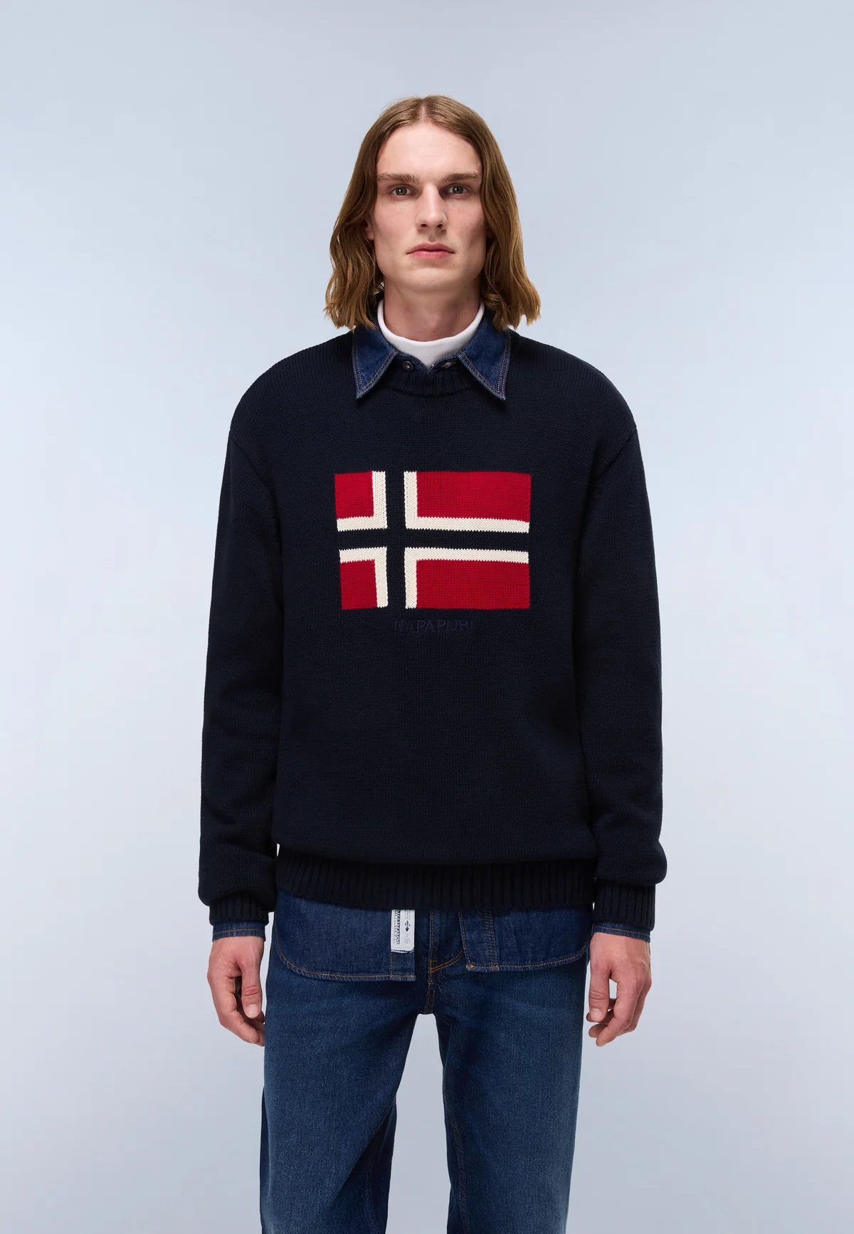 NAPAPIJRI Maglia girocollo con bandiera ricamata D-MURA