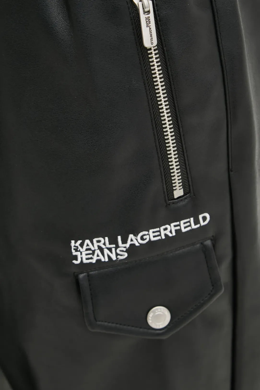 KARL LAGERFELD Pantaloni in ecopelle nero con molla in vita e sulle caviglie