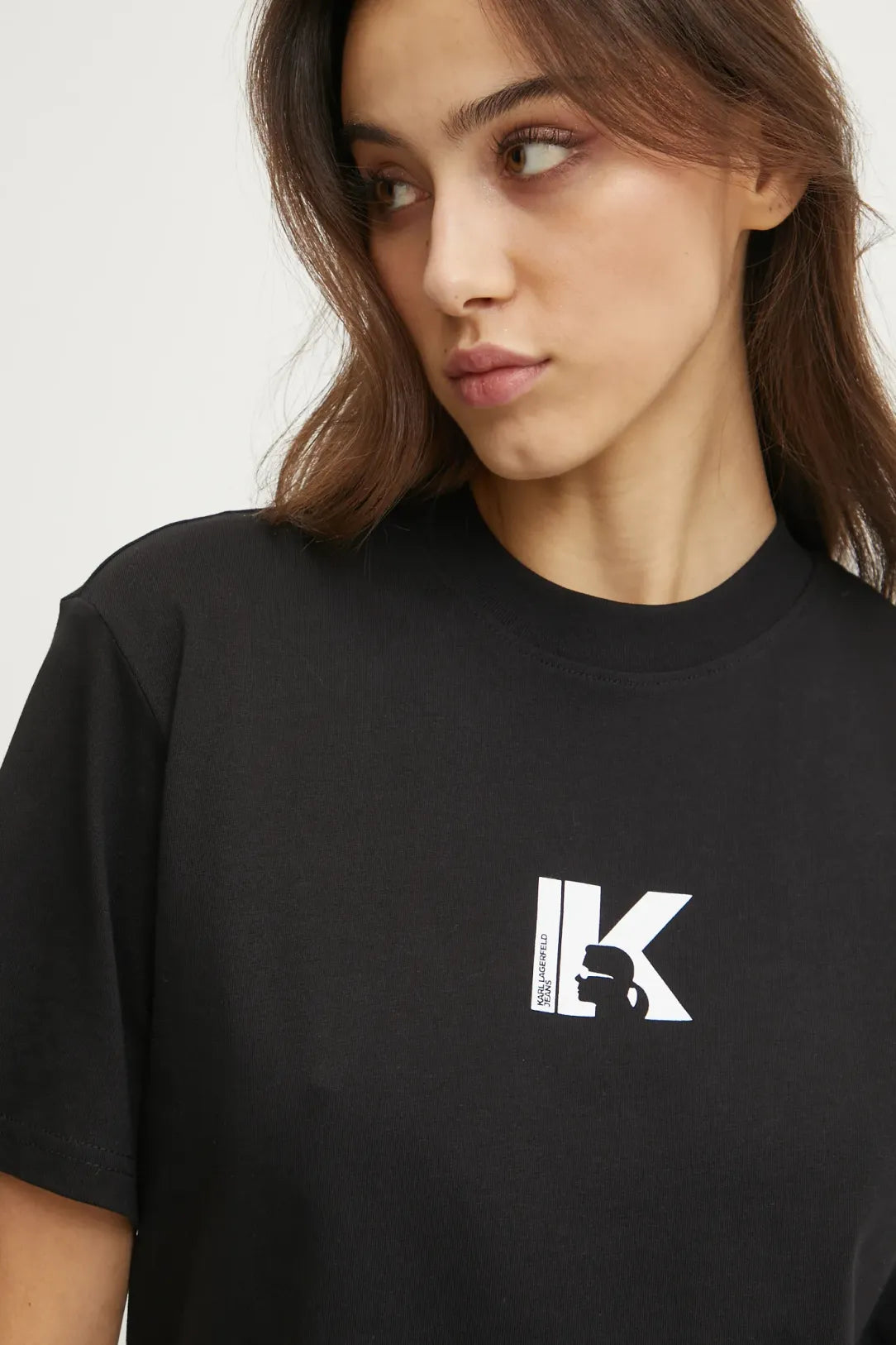 KARL LAGERFELD T-shirt donna a scatoletta, maniche corte nera con logo frontale in contrasto