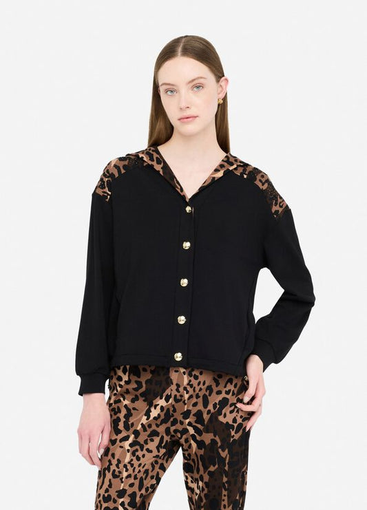 LIU JO Felpa con cappuccio e bottoni frontali nera con contrasto animalier