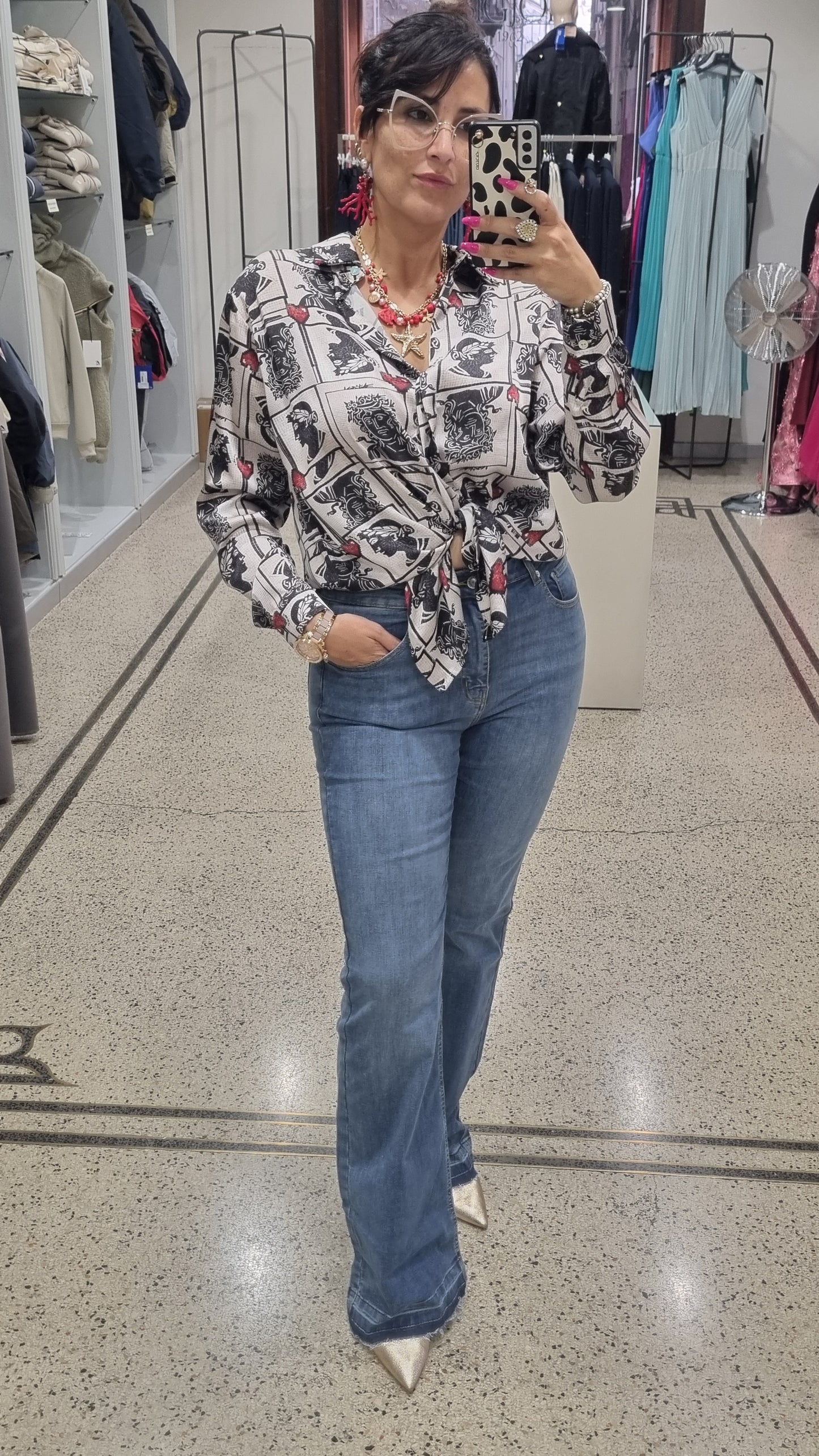 IL THE DELLE 5 Camicia PACHA stampa volti