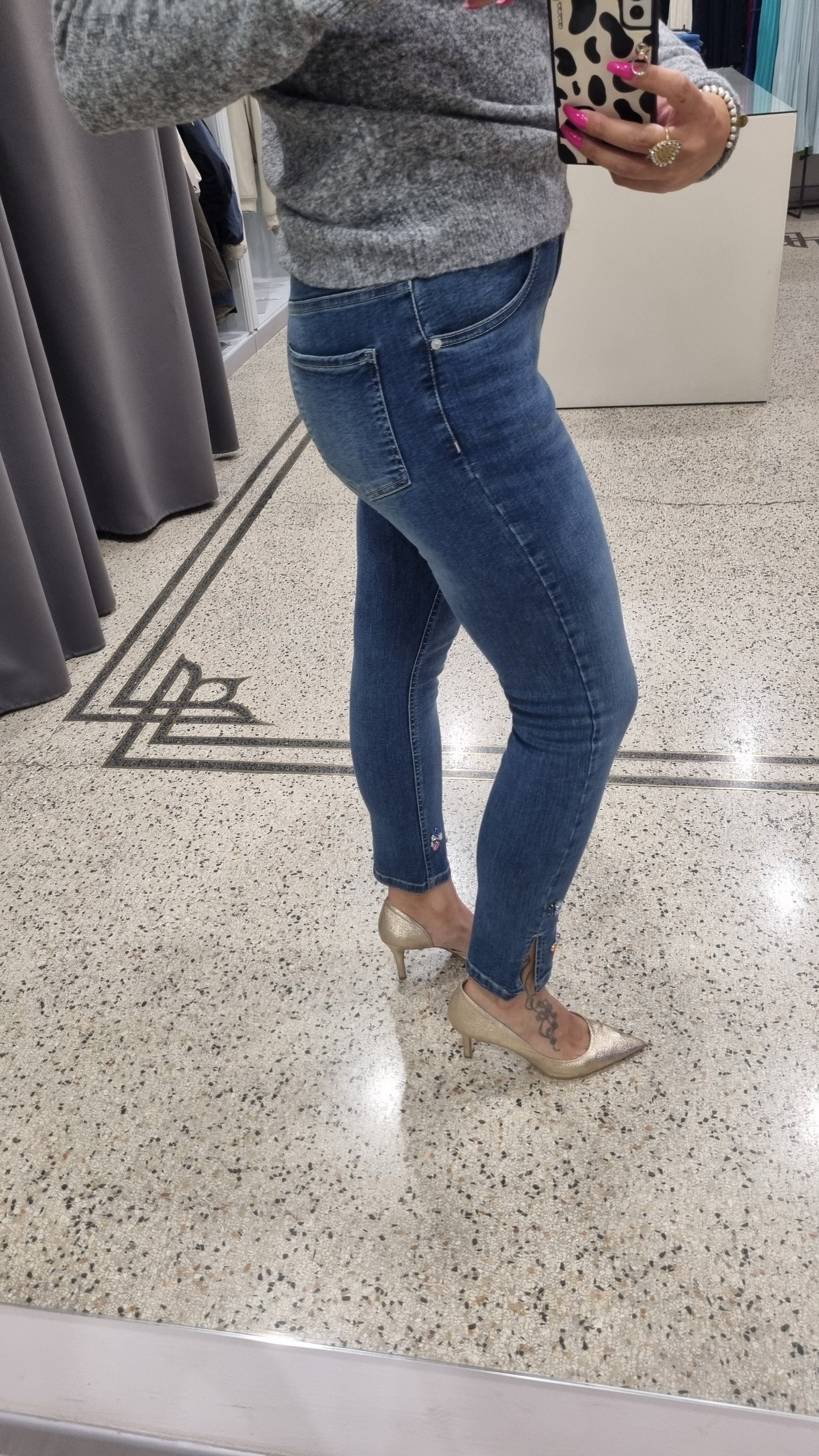 MARKUP Jeans con castoni