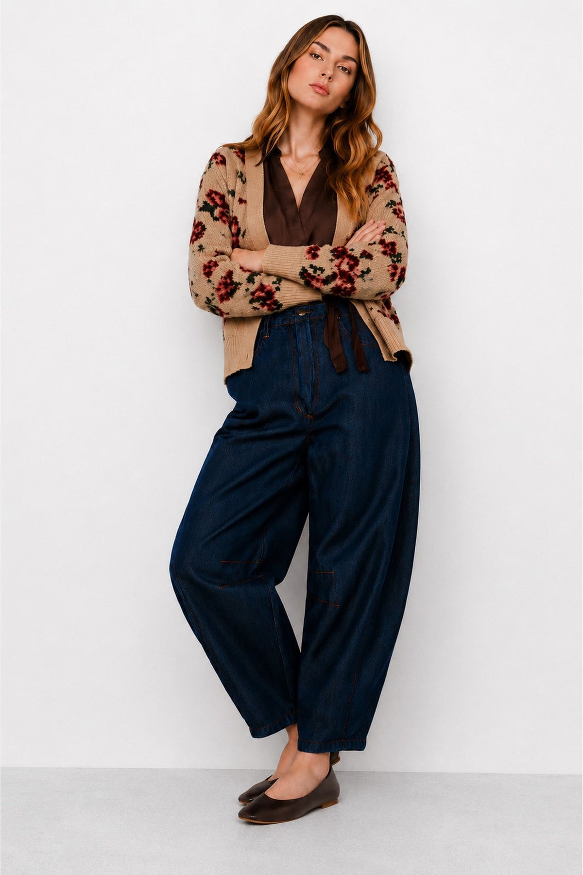 KOCCA Cardigan con motivo floreale e scollo V