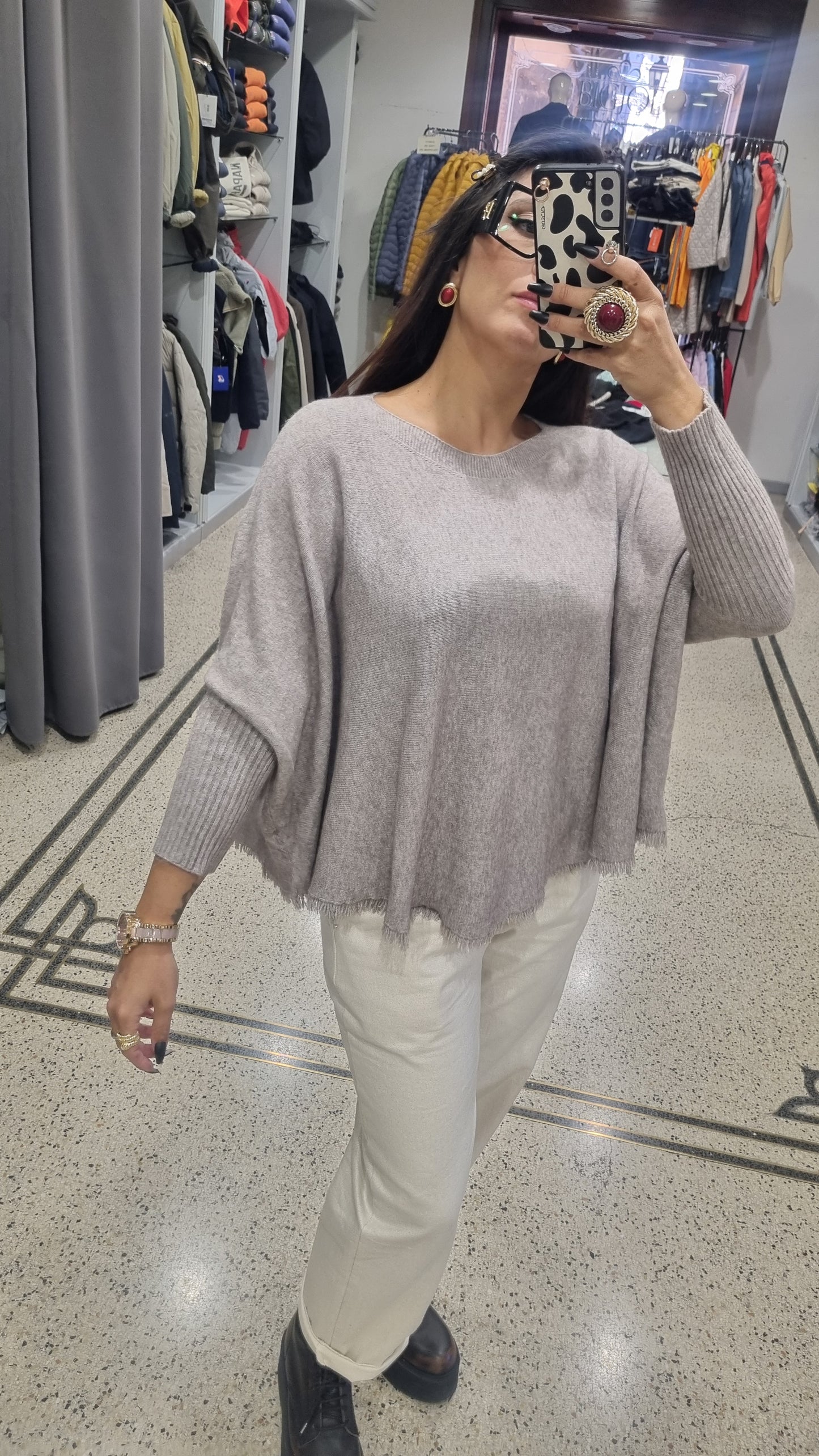 SUSY STAR Maglia taglio mantella