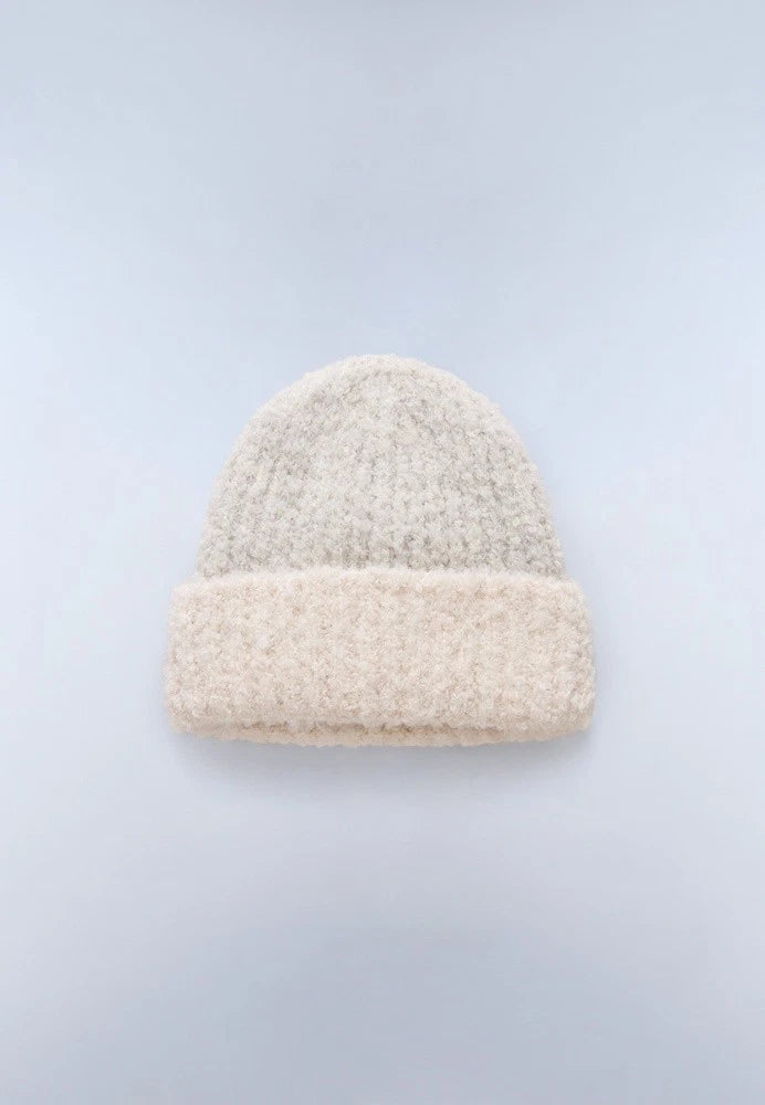 NAPAPIJRI Cappello a cuffia in lana bouclè F-BAITA W
