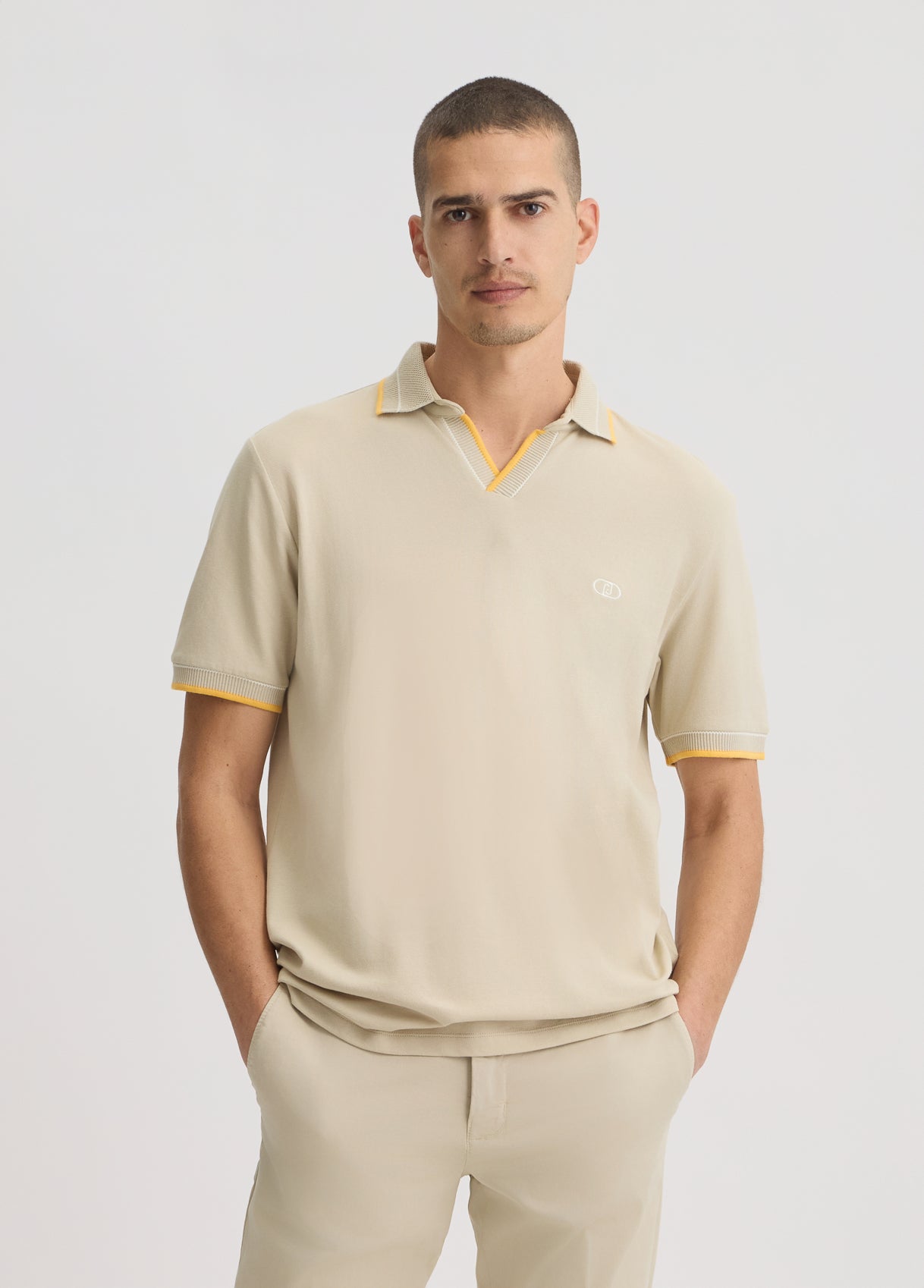 LIU JO Polo t-shirt con colletto cubano beige e blu