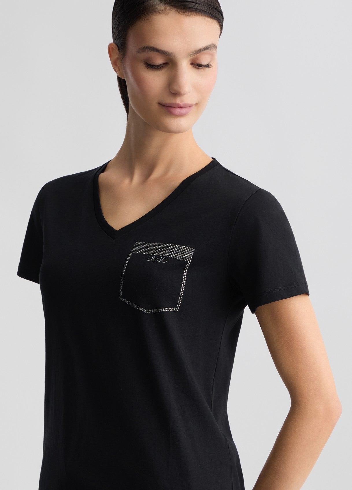 LIU JO T-Shirt maniche corte scollo a V con taschino di strass