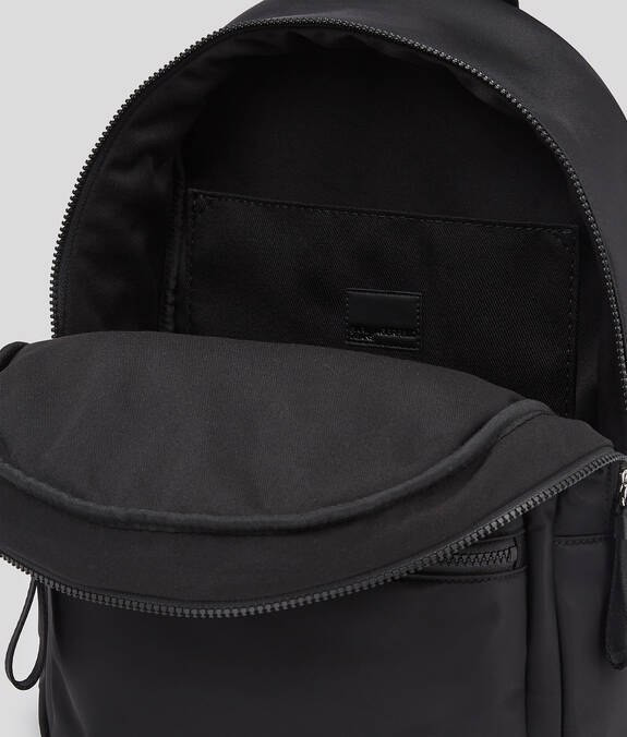 KARL LAGERFELD Zaino da uomo in nylon nero con logo frontale in contrasto