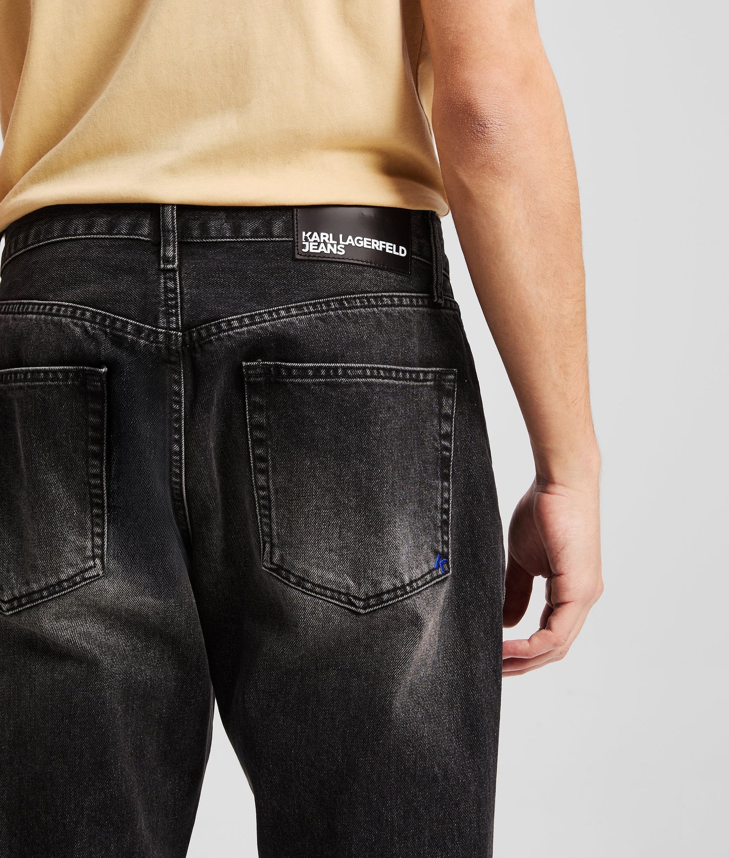 KARL LAGERFELD JEANS uomo affusolati nero lavato