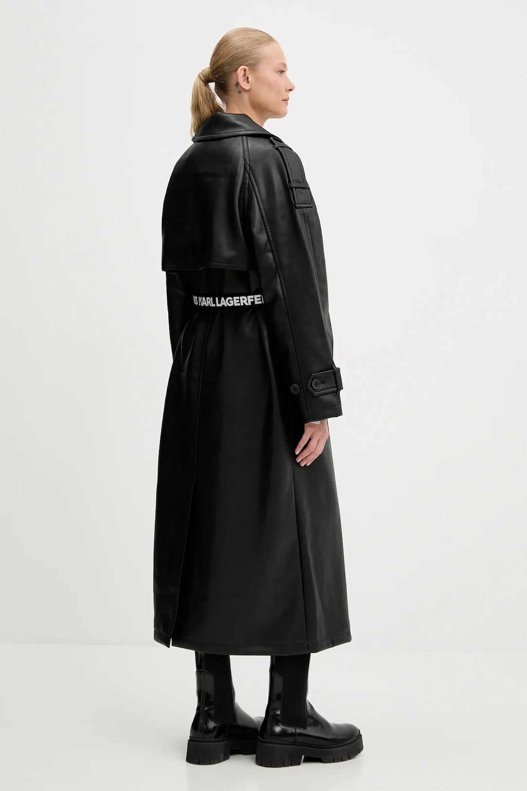 KARL LAGERFELD JEANS Trench doppiopetto in ecopelle con cinta a nastro logata in contrasto