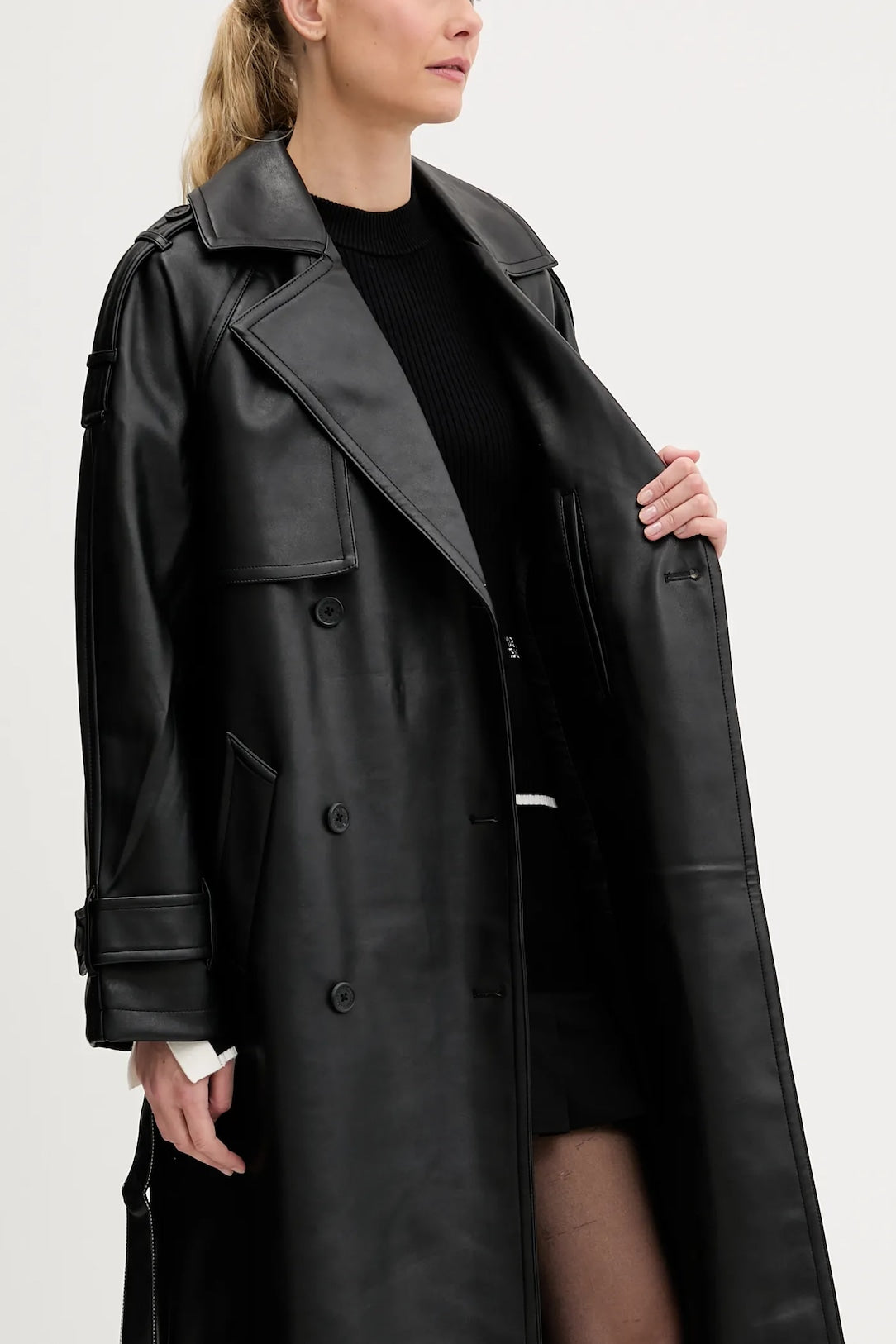 KARL LAGERFELD JEANS Trench doppiopetto in ecopelle con cinta a nastro logata in contrasto