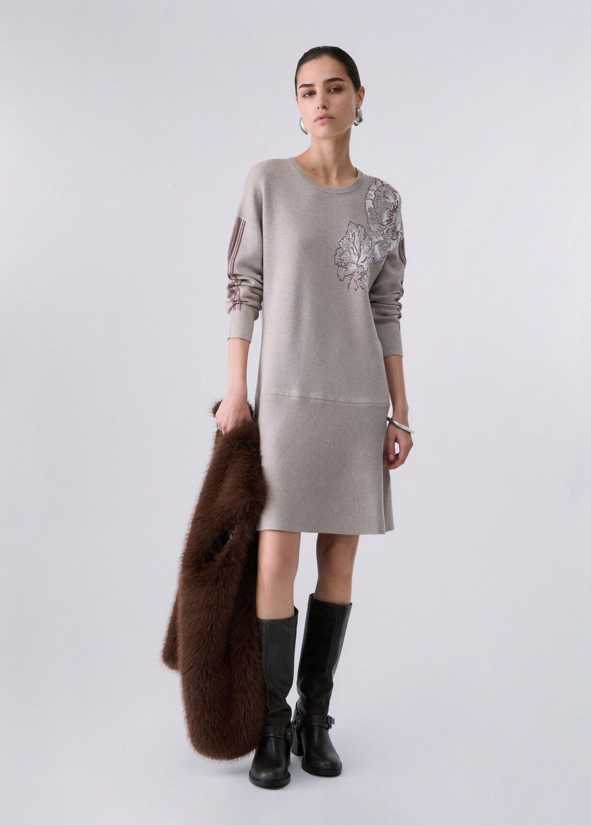 LIU JO Vestito in maglia jacquard con decorazione floreale sulla spalla
