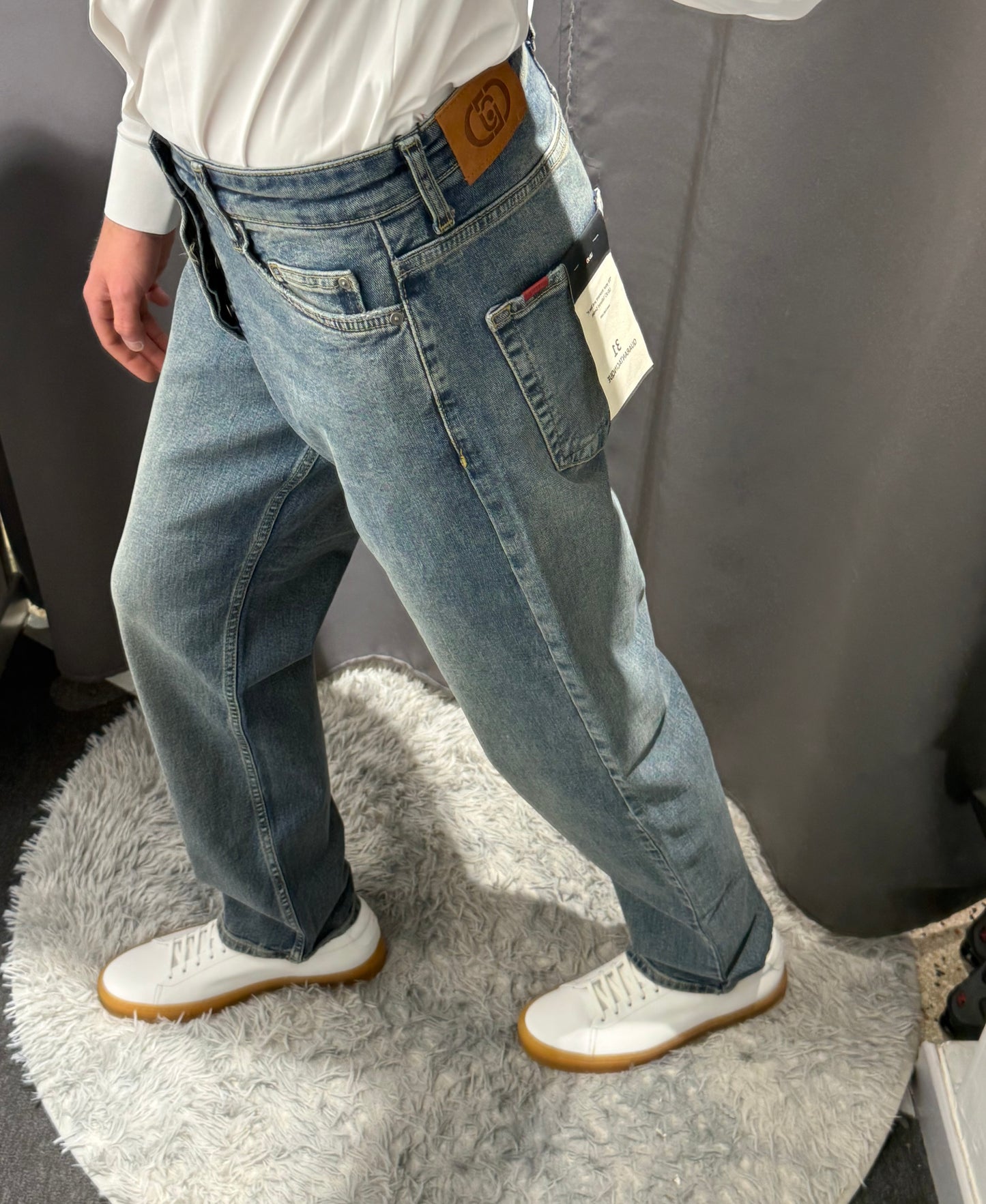 LIU JO Jeans gamba dritta REY lavaggio medio e bleached