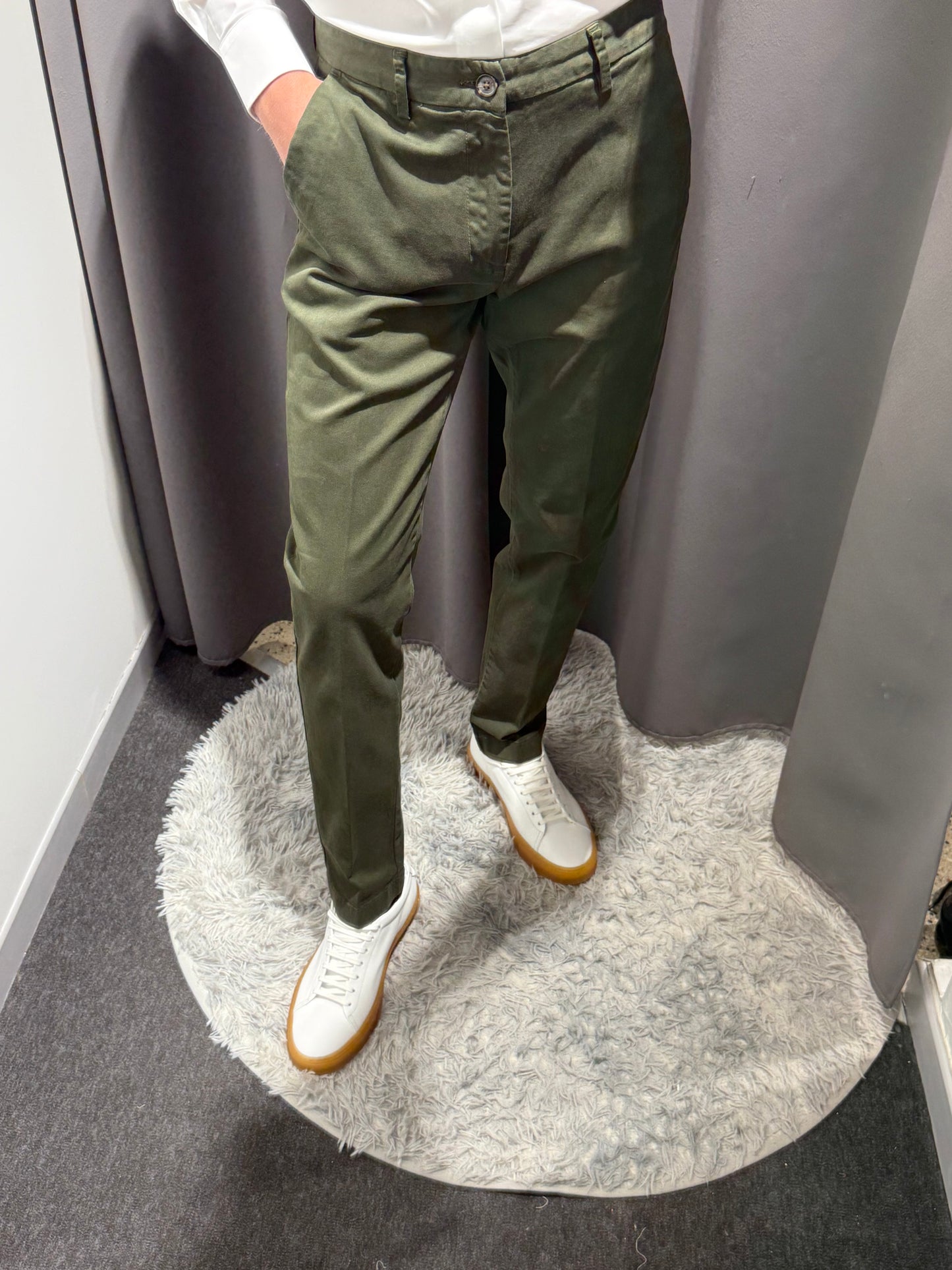 LIU JO Pantaloni gamba slim verde muschio