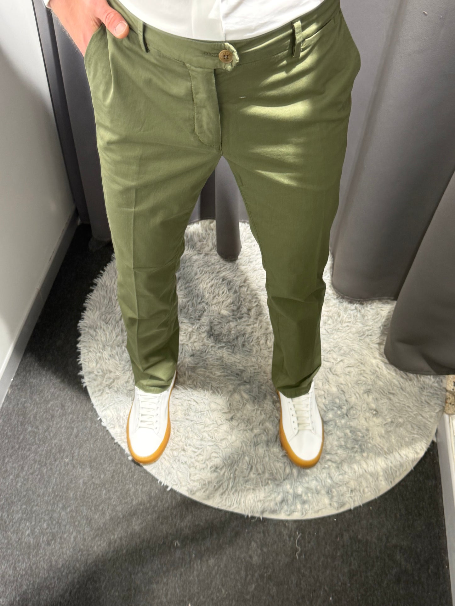 TELERIA ZED Pantaloni in gabardina di cotone leggero gamba slim tasca america