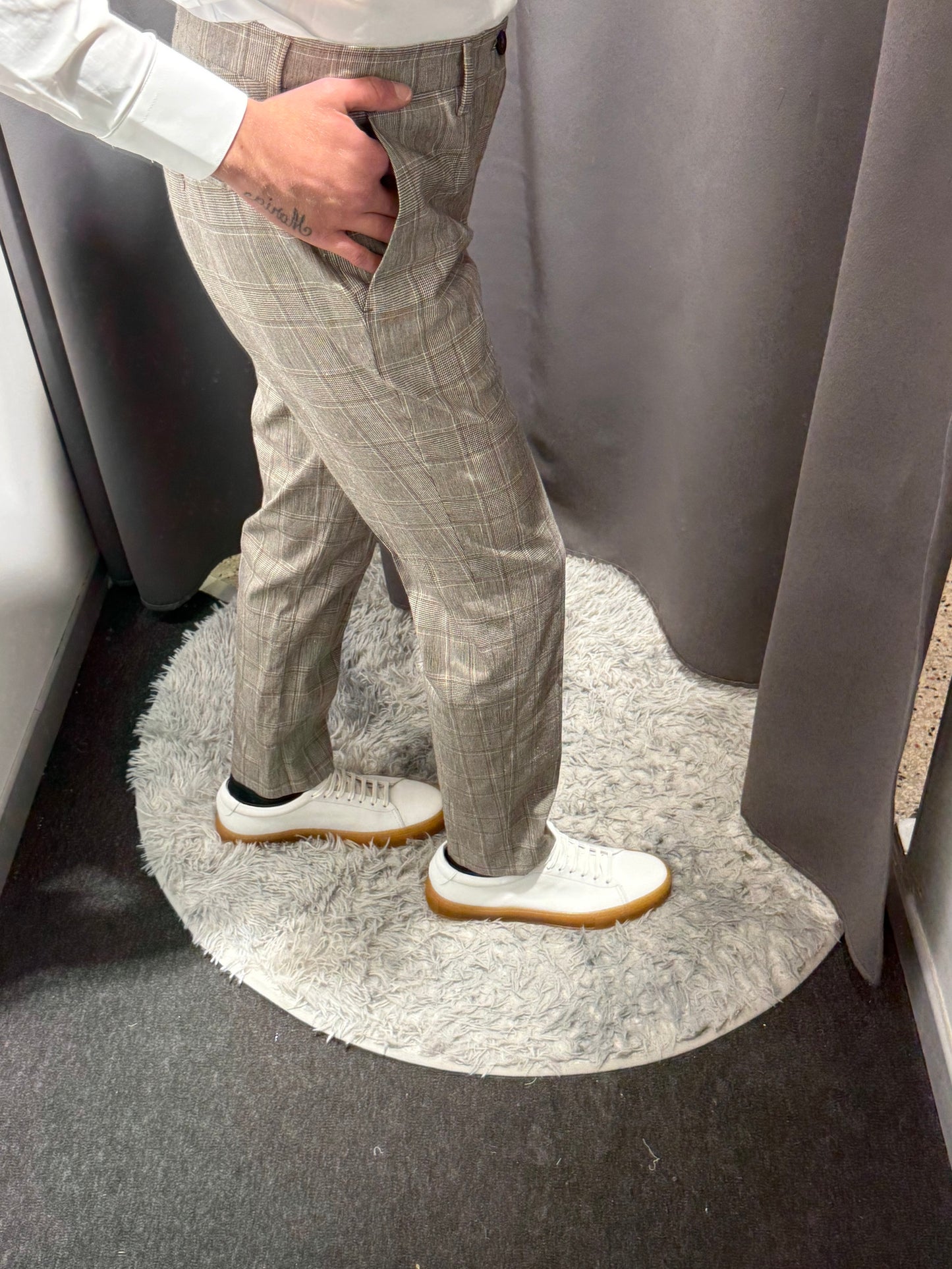 LIU JO Pantaloni quadri gamba slim tasca in piedi