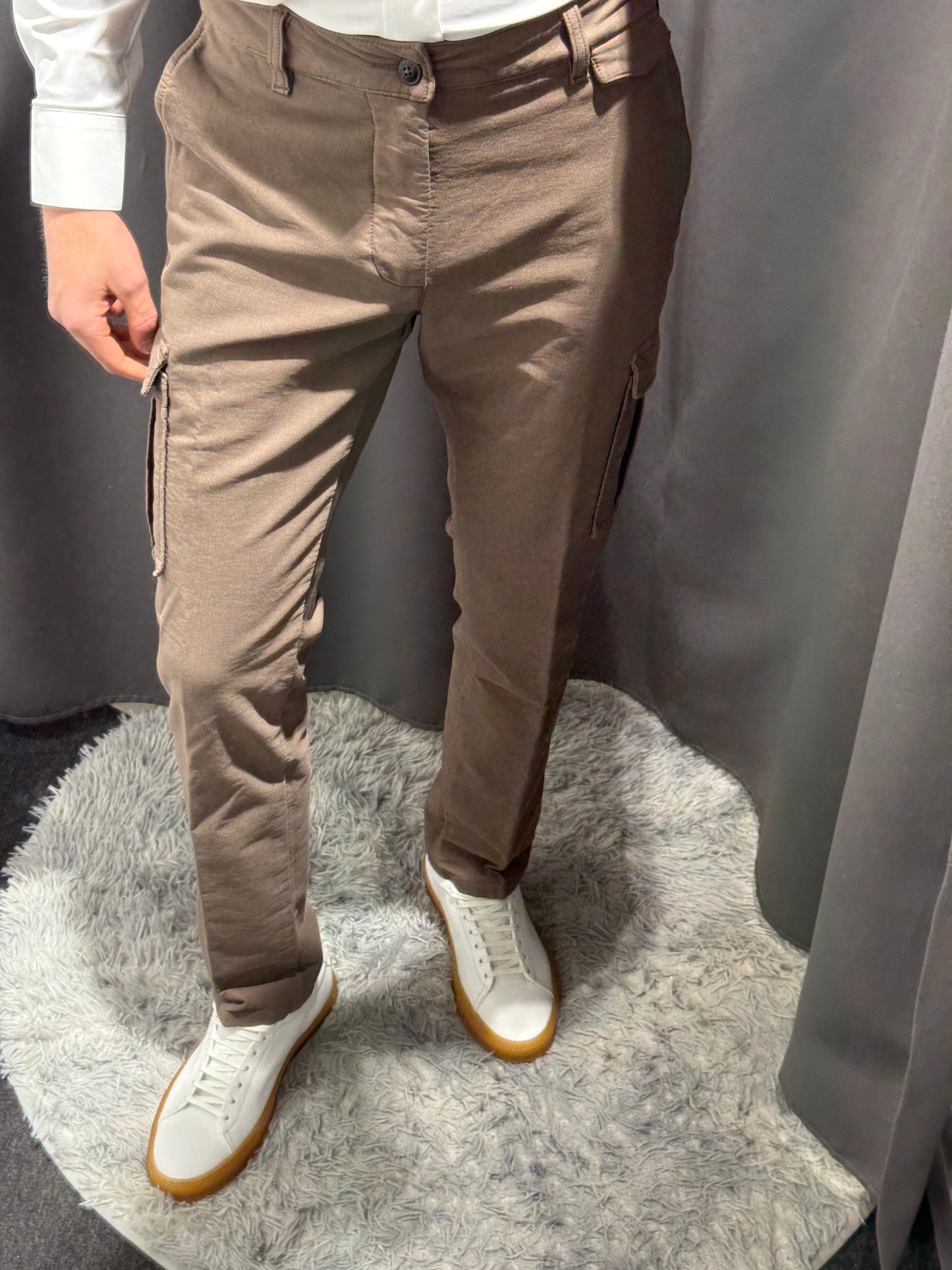 TELERIA ZED Pantaloni uomo con tasconi laterali gamba slim fango