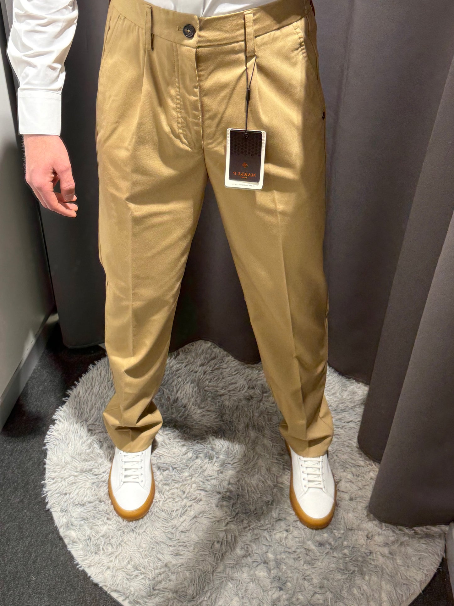 MARKUP Pantaloni jogger con molla e coulisse al punto vita