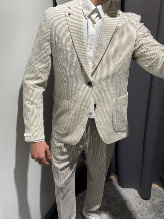 MARKUP Giacca in tessuto seersucker millerighe beige e bianco