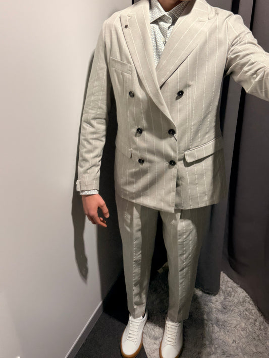 MARKUP Abito con giacca doppiopetto in misto lino