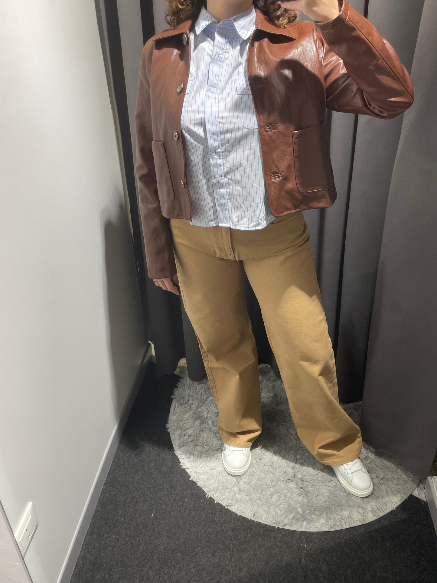 MARKUP Giacca in ecopelle con bottoni e taschine frontali cacao