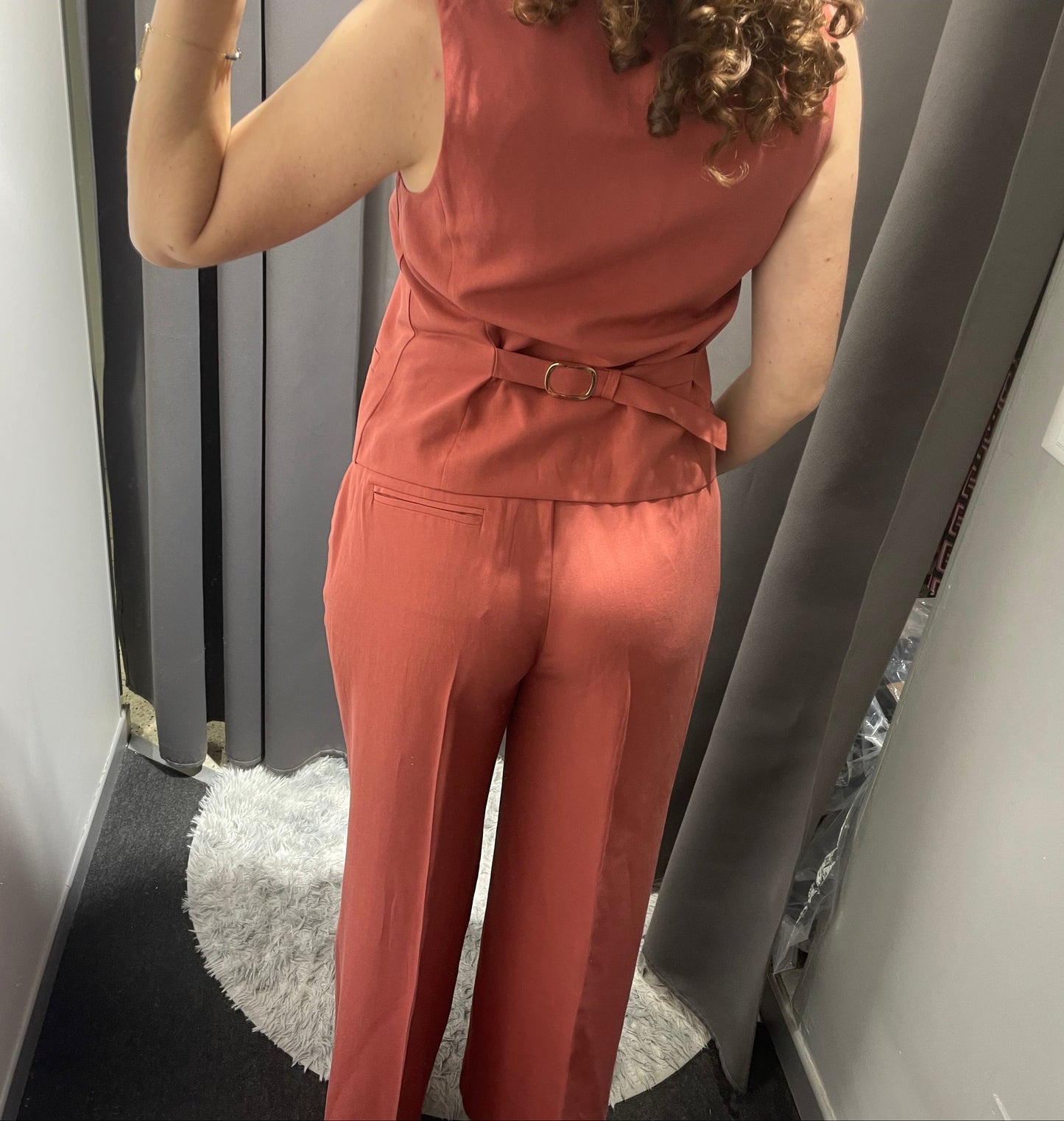 MARKUP Completo gilet e pantaloni