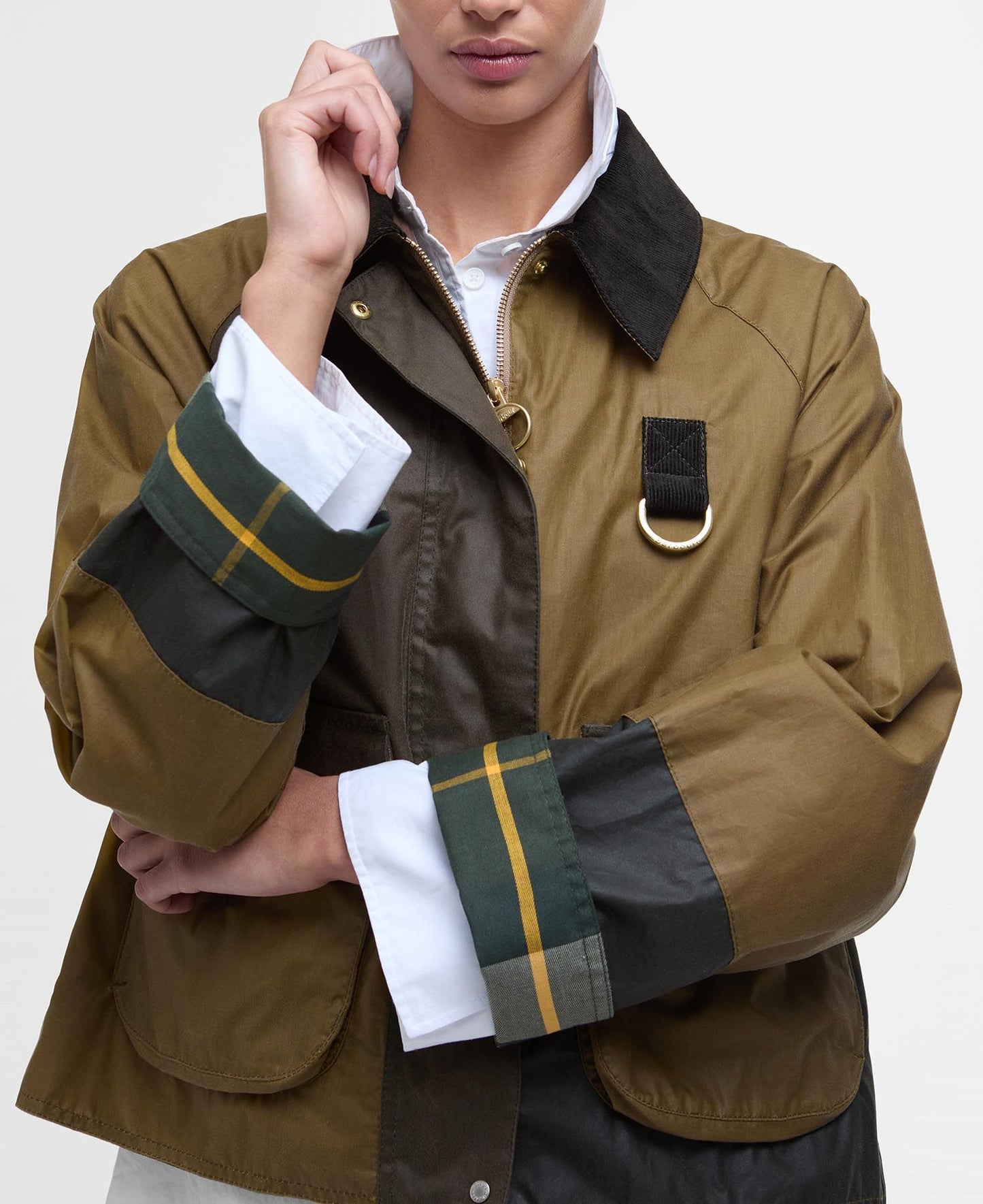 BARBOUR Giacca cerata corta a trapezio patch in contrasti verde ALMA WAXED