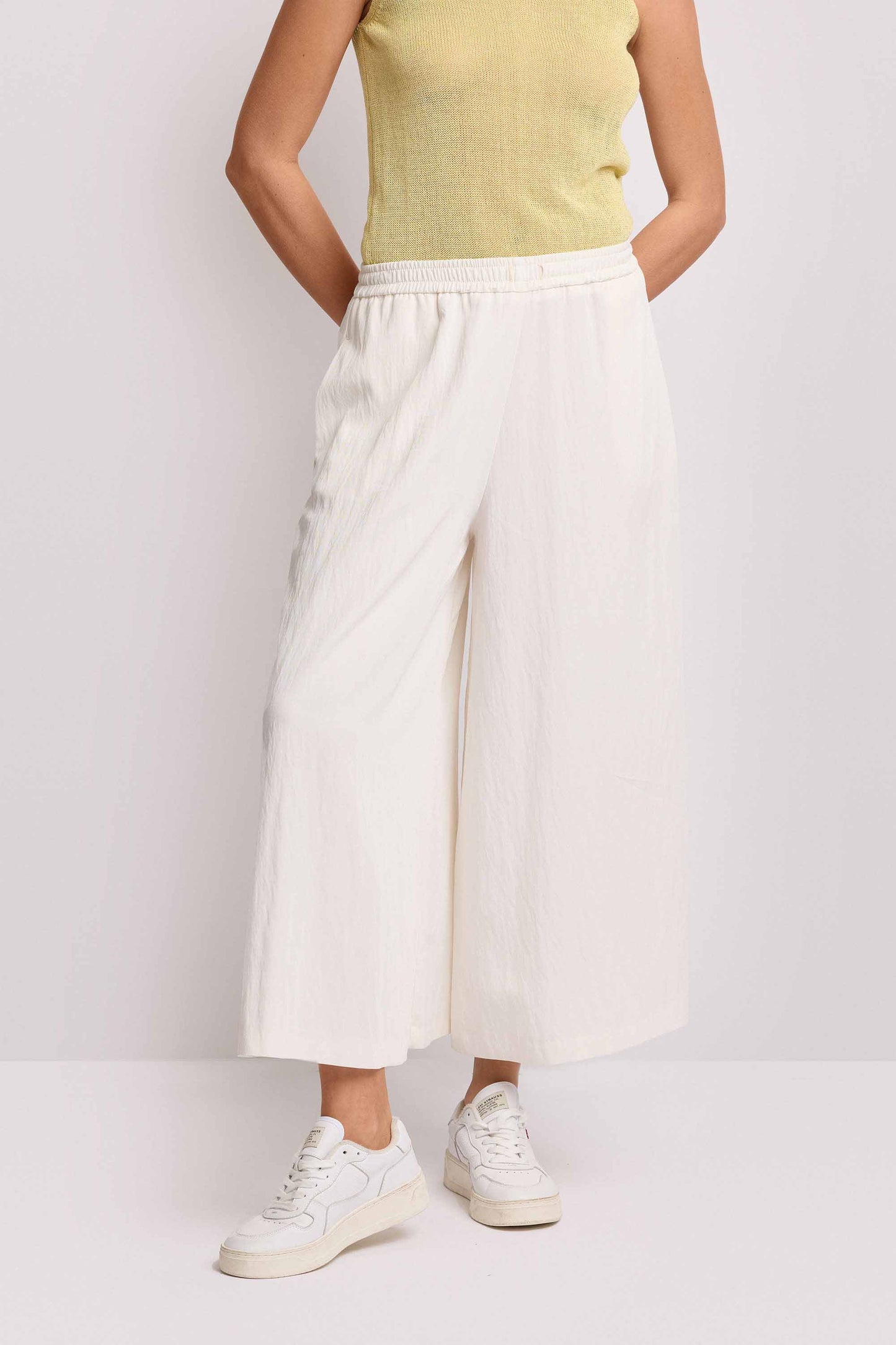 KOCCA Pantaloni con molla in vita ampi in viscosa