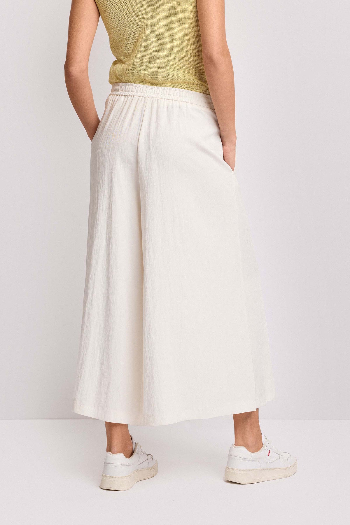 KOCCA Pantaloni con molla in vita ampi in viscosa