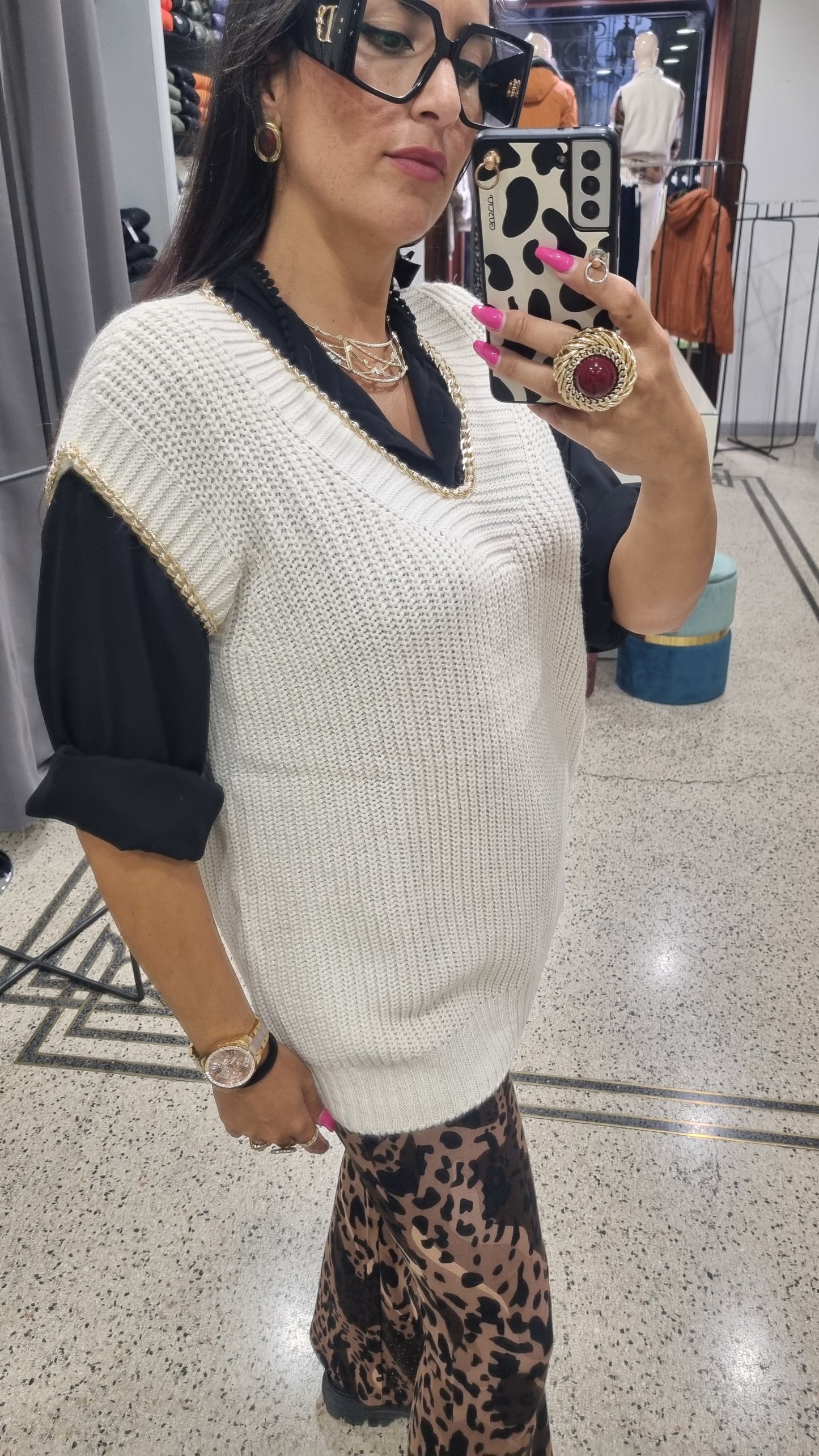 KOCCA Gilet scollo V con catenine IDROTEA