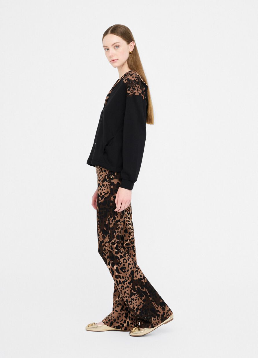 LIU JO Felpa con cappuccio e bottoni frontali nera con contrasto animalier