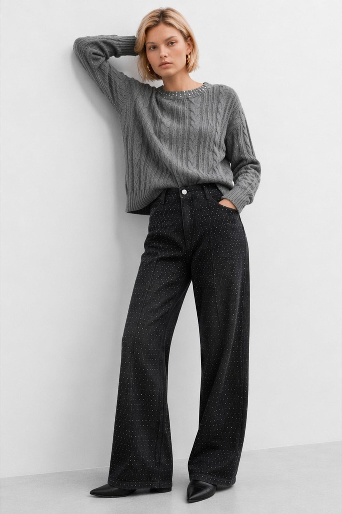 KOCCA Jeans a gamba larga tempestato di strass