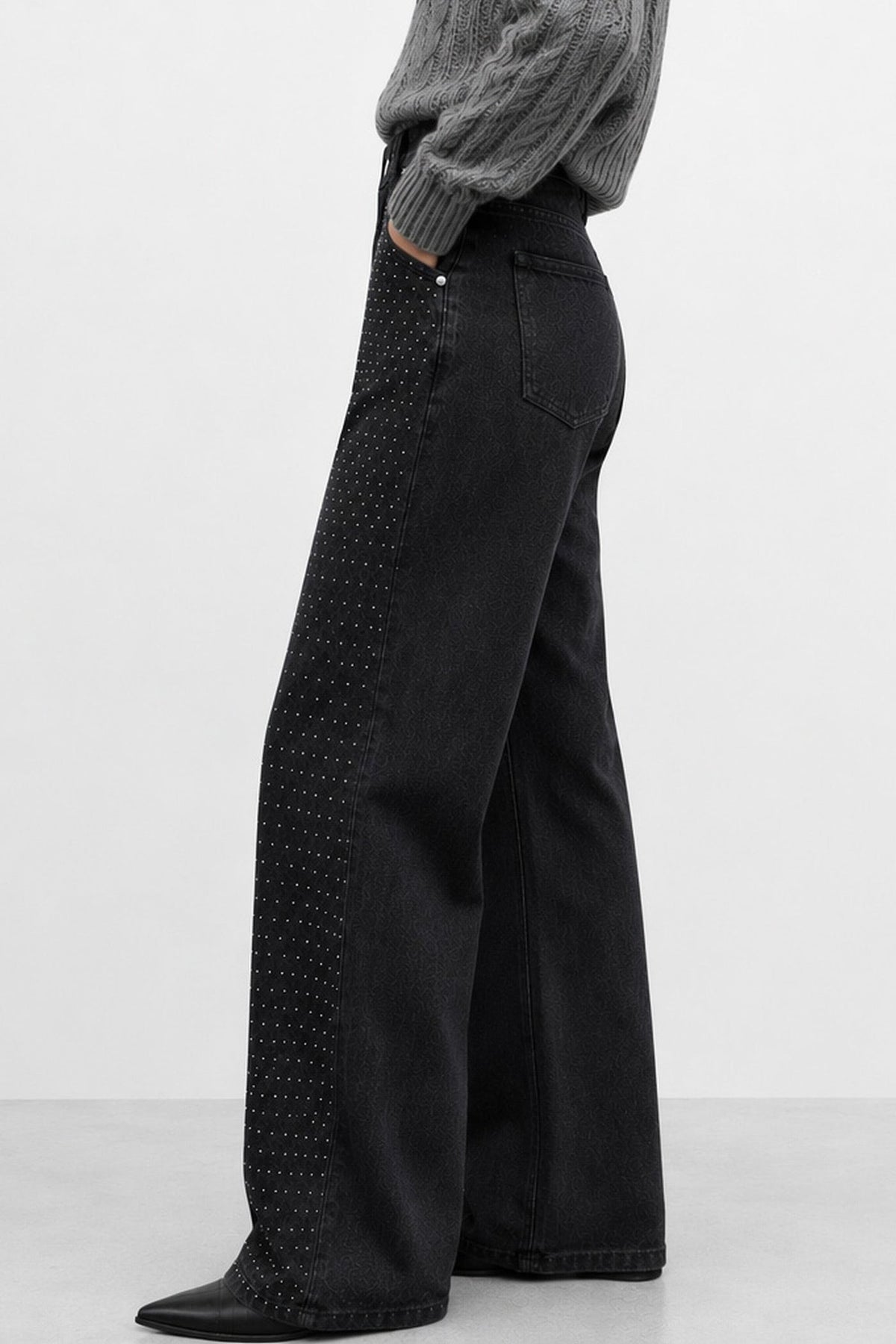 KOCCA Jeans a gamba larga tempestato di strass