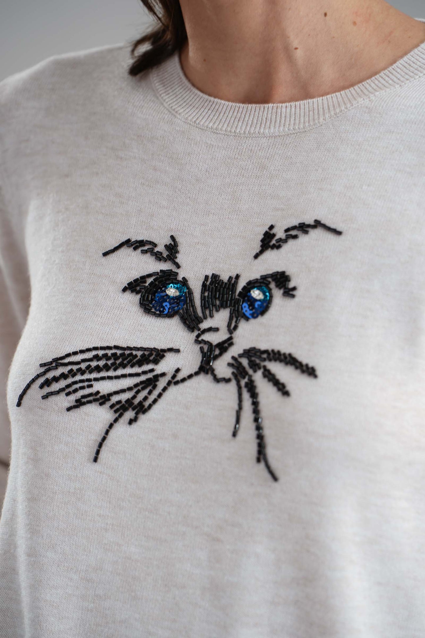 IL THÈ DELLE 5 Maglia girocollo con ricamo faccia gatto